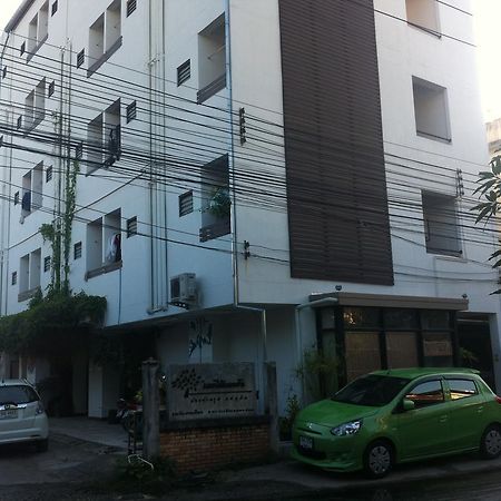Chiangmai Tree Hostel Chiang Mai Bagian luar foto
